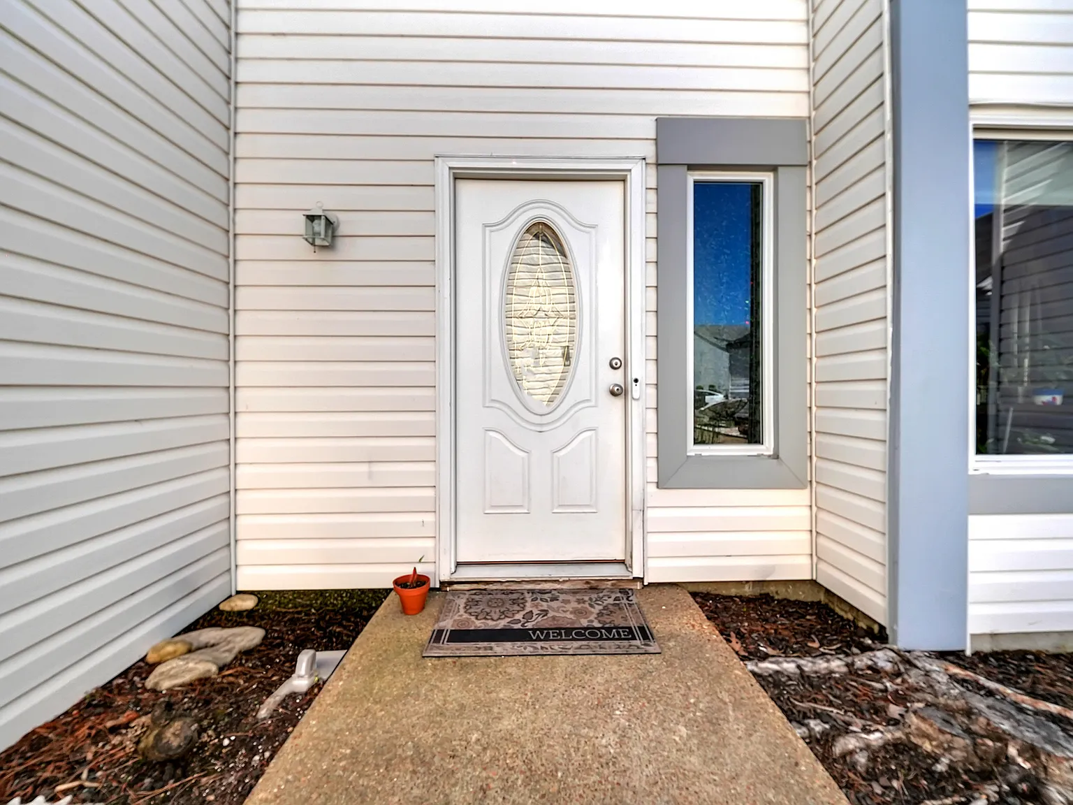 3 bed, 1696 sqft, $2,650 — Photo 4