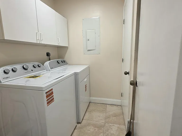 7743 La Mirada Dr — Photo 7