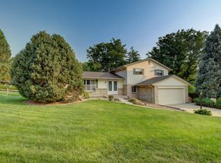 817 W Geddes Cir, Littleton, CO 80120
