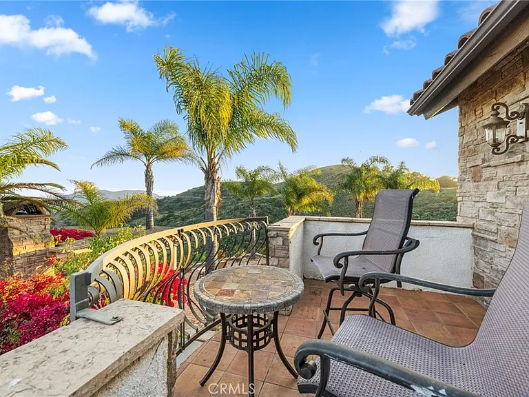 44915 Palladian Ct — Photo 52