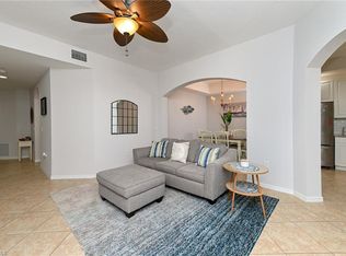 1415 Mariposa Cir APT 103, Naples, FL 34105