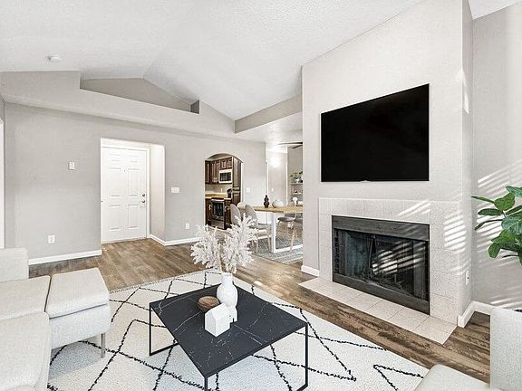 3rd image of 2053 NE 106th Ave #1111