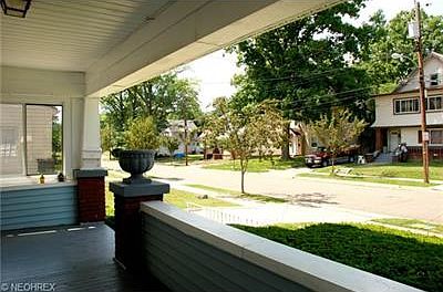 2nd image of 561 Fernwood Dr