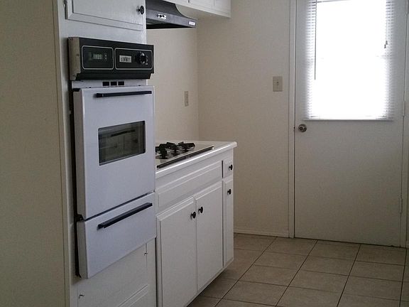 5th image of 2442 Seahorse Ave