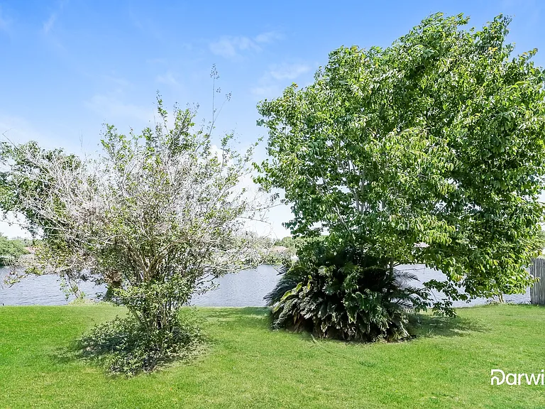 7461 International Village Dr — Photo 14