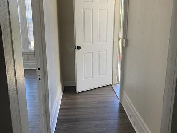 3rd image of 819 W 3rd St #821