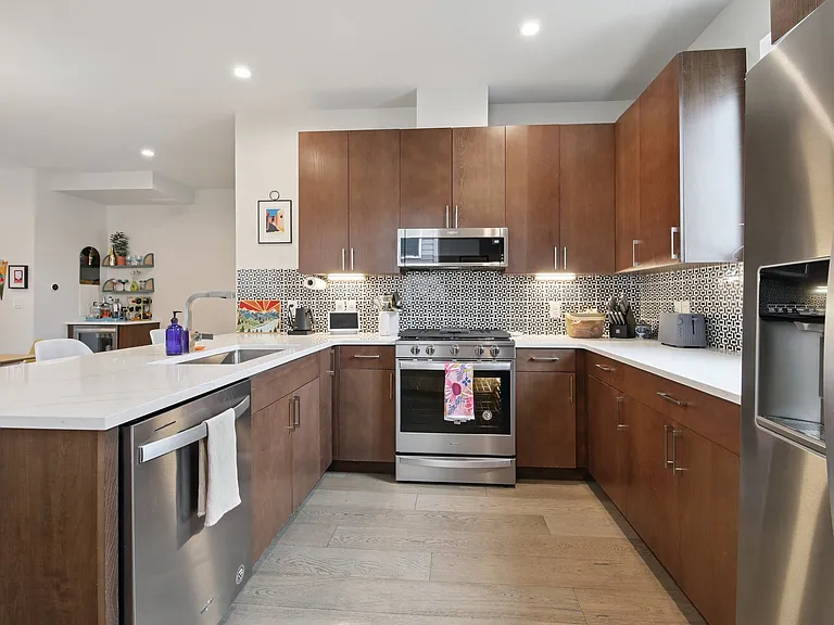 3541 S Emerson St #E — Photo 8