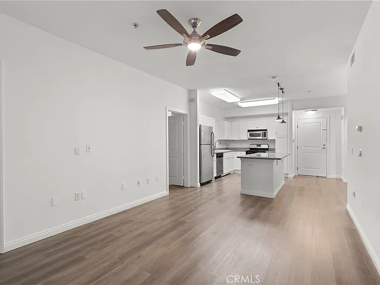 100 S Alameda #159 — Photo 37