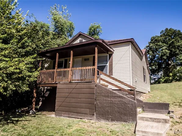 1311 Forest Ln, Poplar Bluff, MO 63901