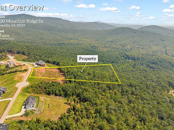 4th image of 30 Mountain Ridge Dr