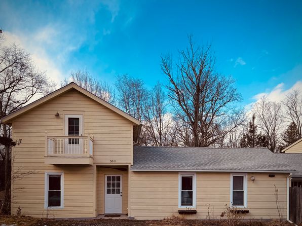 58 Shore Dr #B