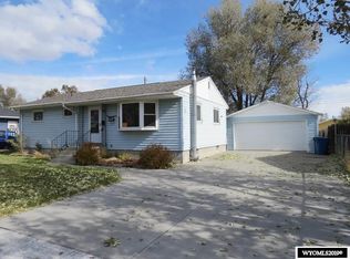 809 N 12 E, Riverton, WY 82501