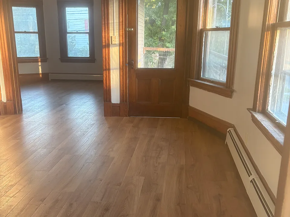 77 Intervale Ave