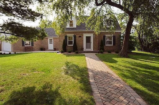 1st image of 8155 N Prospect Ave