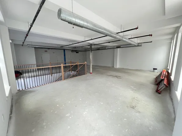 143 Christopher Columbus Drive 1 & GROUND image 3 of 15