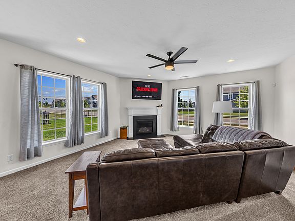 4th image of 9875 Gallop Ln