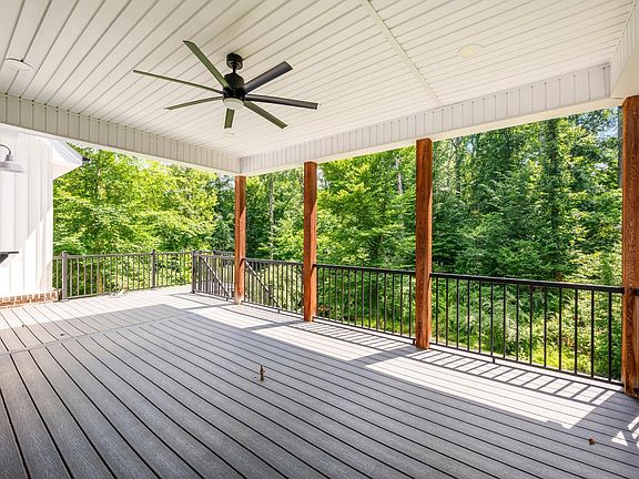 4th image of 2831 Sedgewick Dr