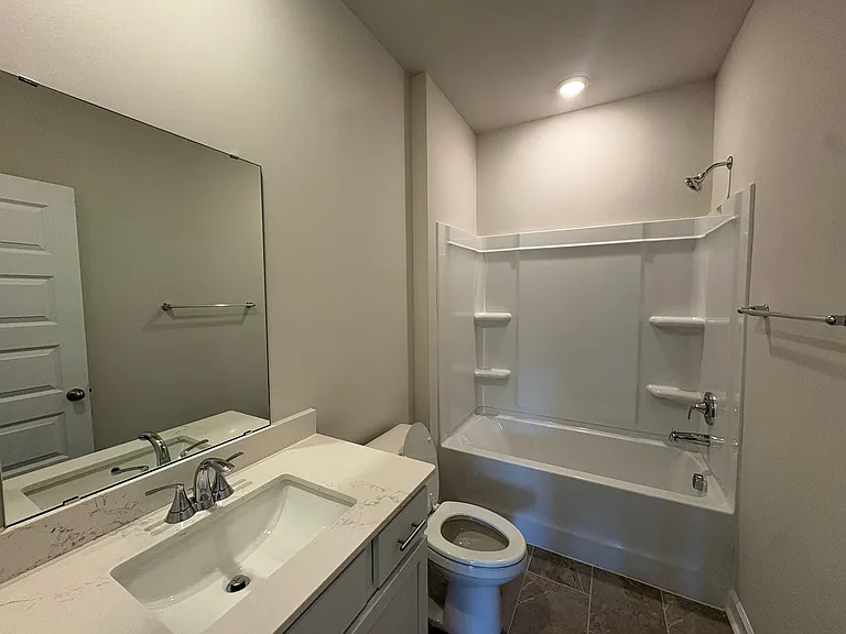 422 Yellowstone Trl — Photo 5
