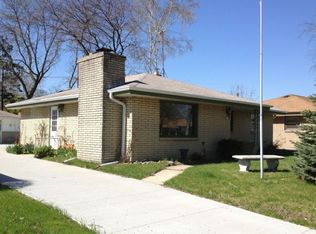 1613 Manistique Ave, South Milwaukee, WI 53172