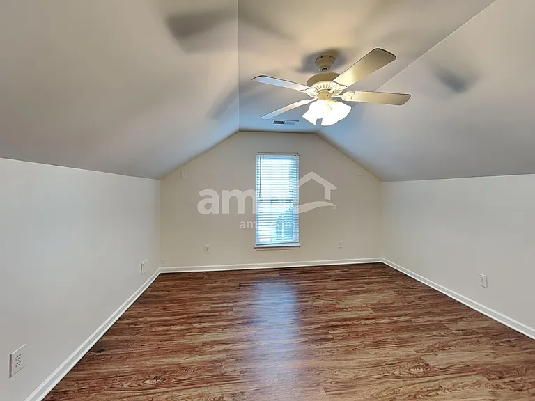 10928 Harringham Ln — Photo 16