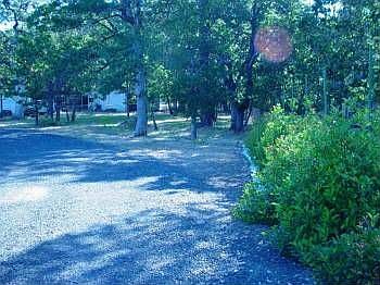 2nd image of 604 Deer Park Ln
