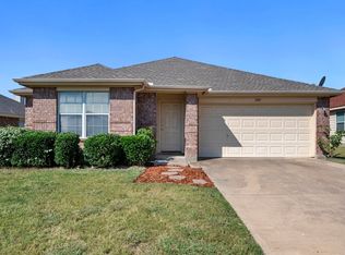 1009 Stockton Dr, Burleson, TX 76028