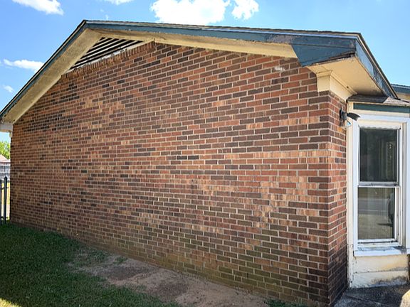 2nd image of 158 Brocton Dr