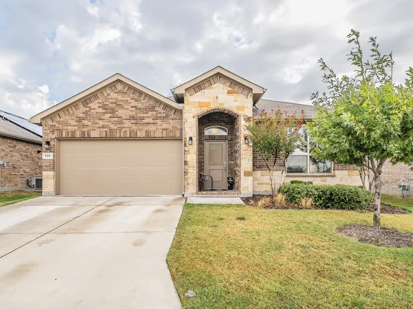 737 Blackhorse Trl, Justin, TX 76247