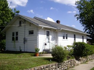 202 E Borley Ave, Mishawaka, IN 46545