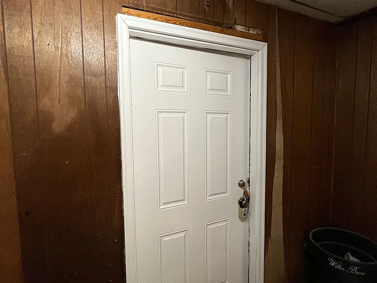 480 Spruce Hollow Rd — Photo 3