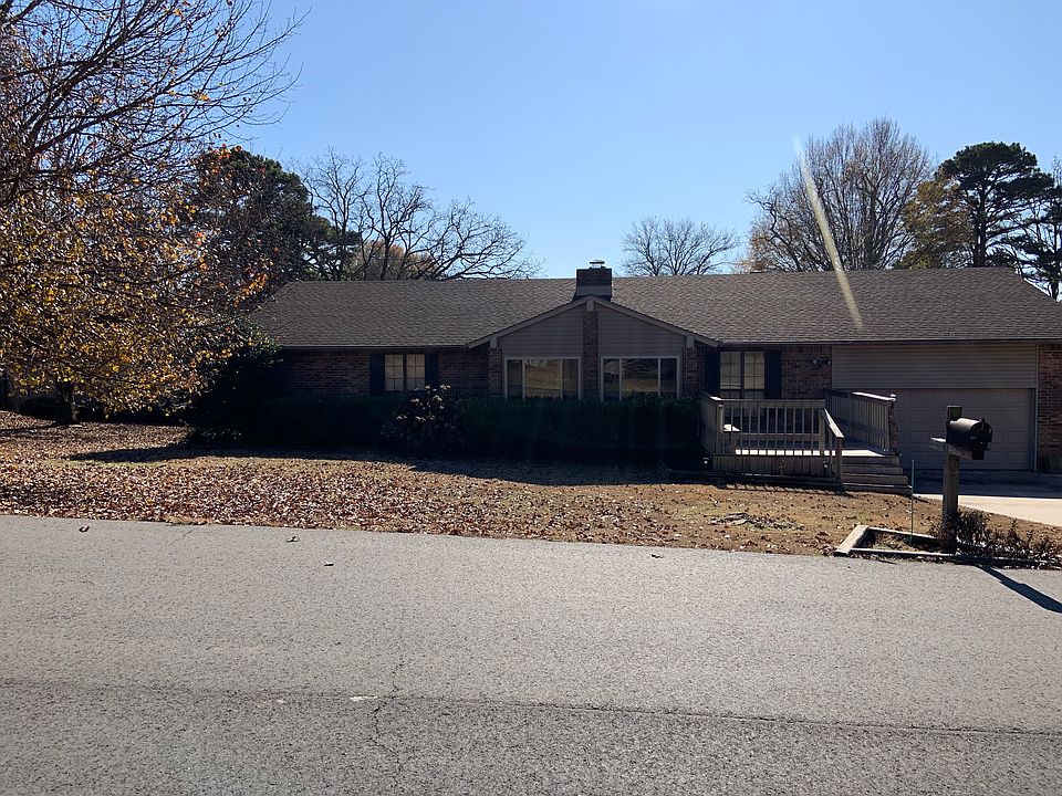 1st image of 403 Mountain View Ct