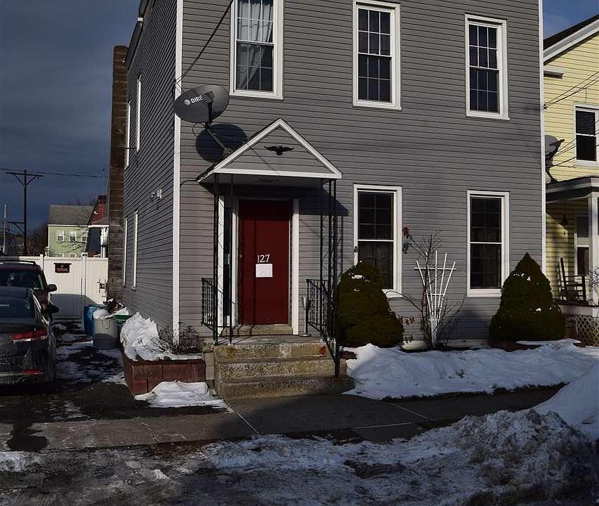 1st image of 127 1st St