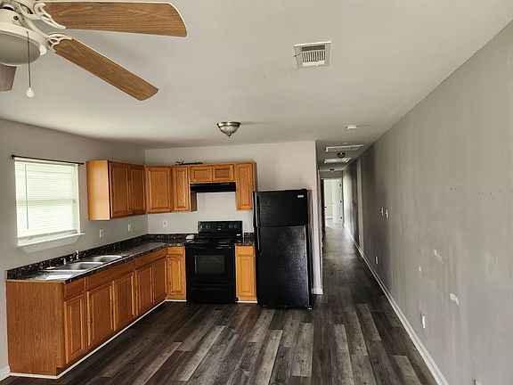 5th image of 2039 Tennessee St