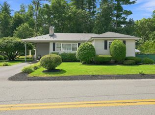 33 Palomino Lane, Bedford, NH 03110