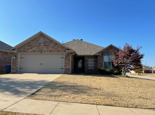 6102 Hickory Ln, Fort Smith, AR 72916