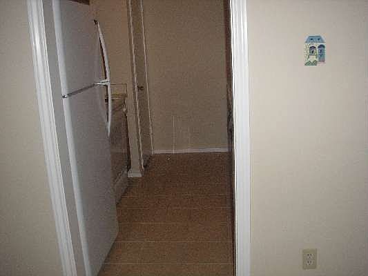 2nd image of 2513 Longmire Dr