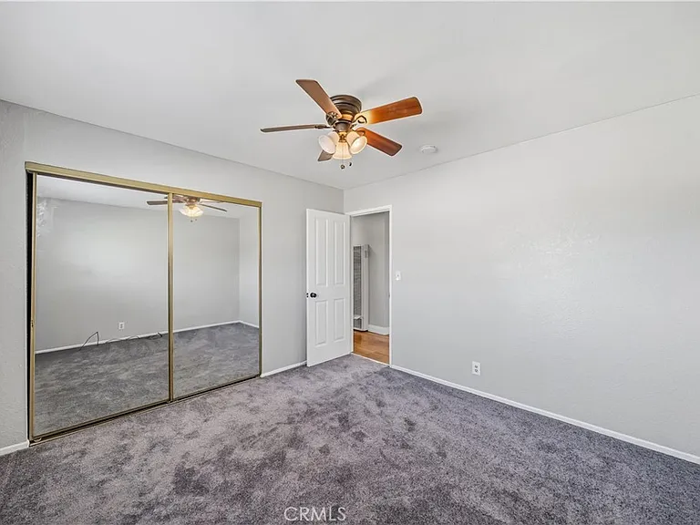 1308 E Oaks St #D — Photo 15