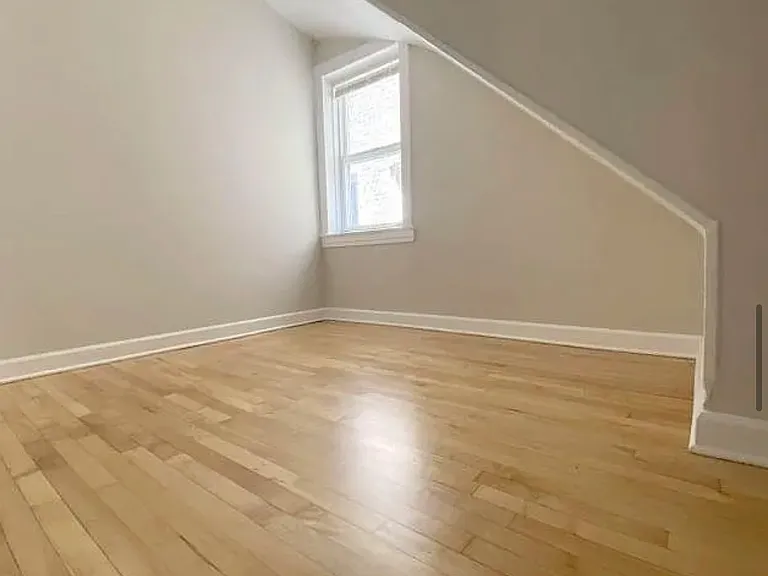 3144 N Ridgeway Ave #1 — Photo 5