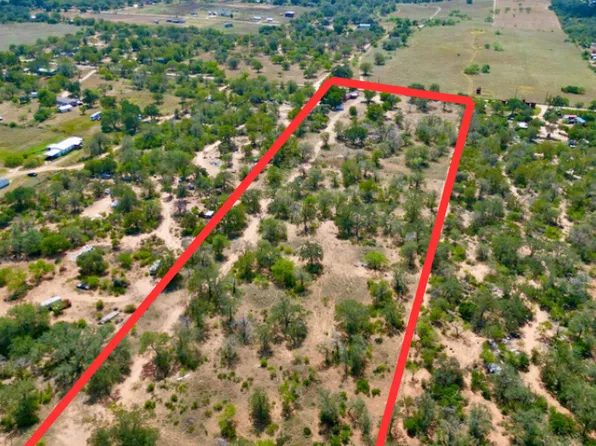 650 Patton Rd, Somerset, TX 78069