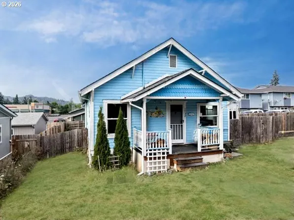 1732 E Washington Ave, Cottage Grove, OR 97424