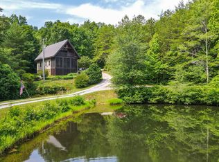 823 Yellow Nugget Rd, Tellico Plains, TN 37385