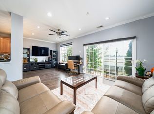 17 Lee Ct, Jersey City, NJ 07305