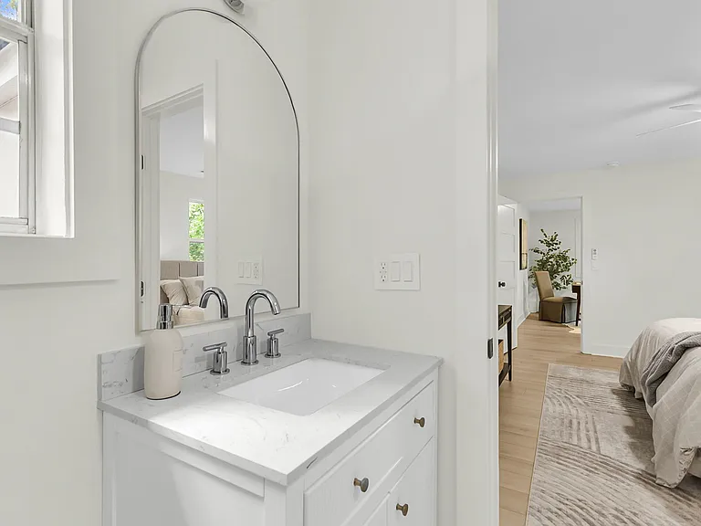 4412 Holmes Ave — Photo 30