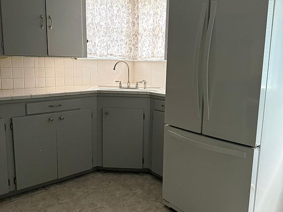 4th image of 3330 12th St