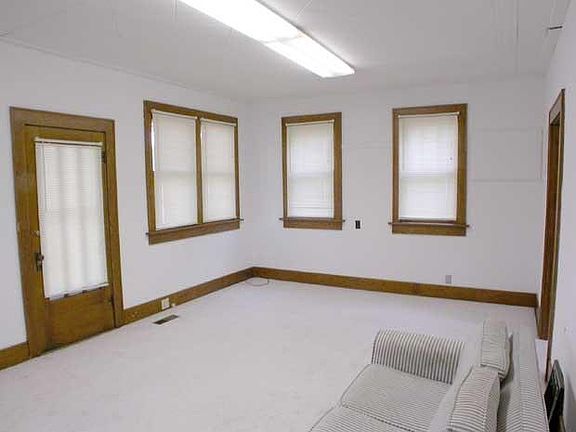 Living room 2