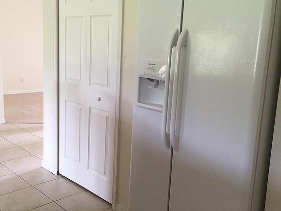 5th image of 5792 NW Zinnia Street