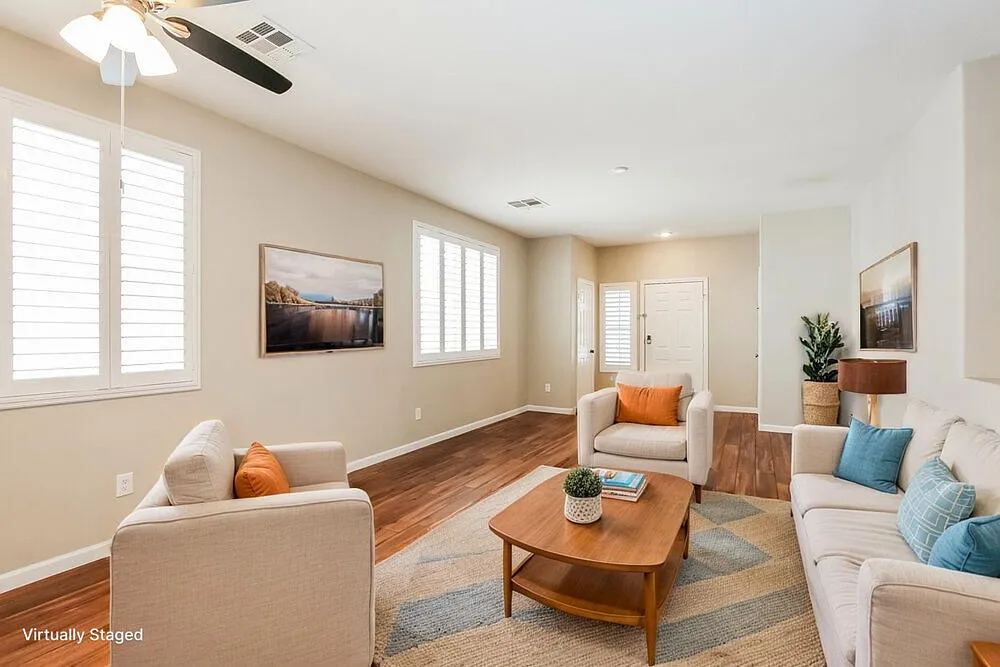 3 bed, 2.0 bath, 1244 sqft, $1,870 — Photo 4