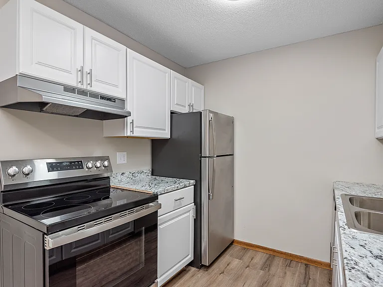 Arbor View Apartments — Photo 13