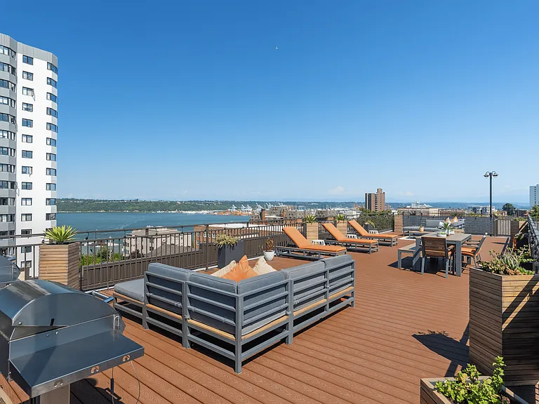 Relax and entertain on our rooftop lounge with stunning views of the water.