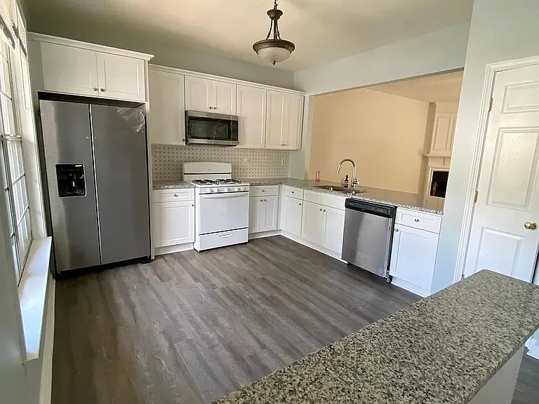 9155 Nesbit Ferry Rd #0 — Photo 13